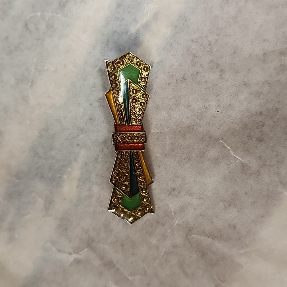 Art Deco Bow Tie Brooch